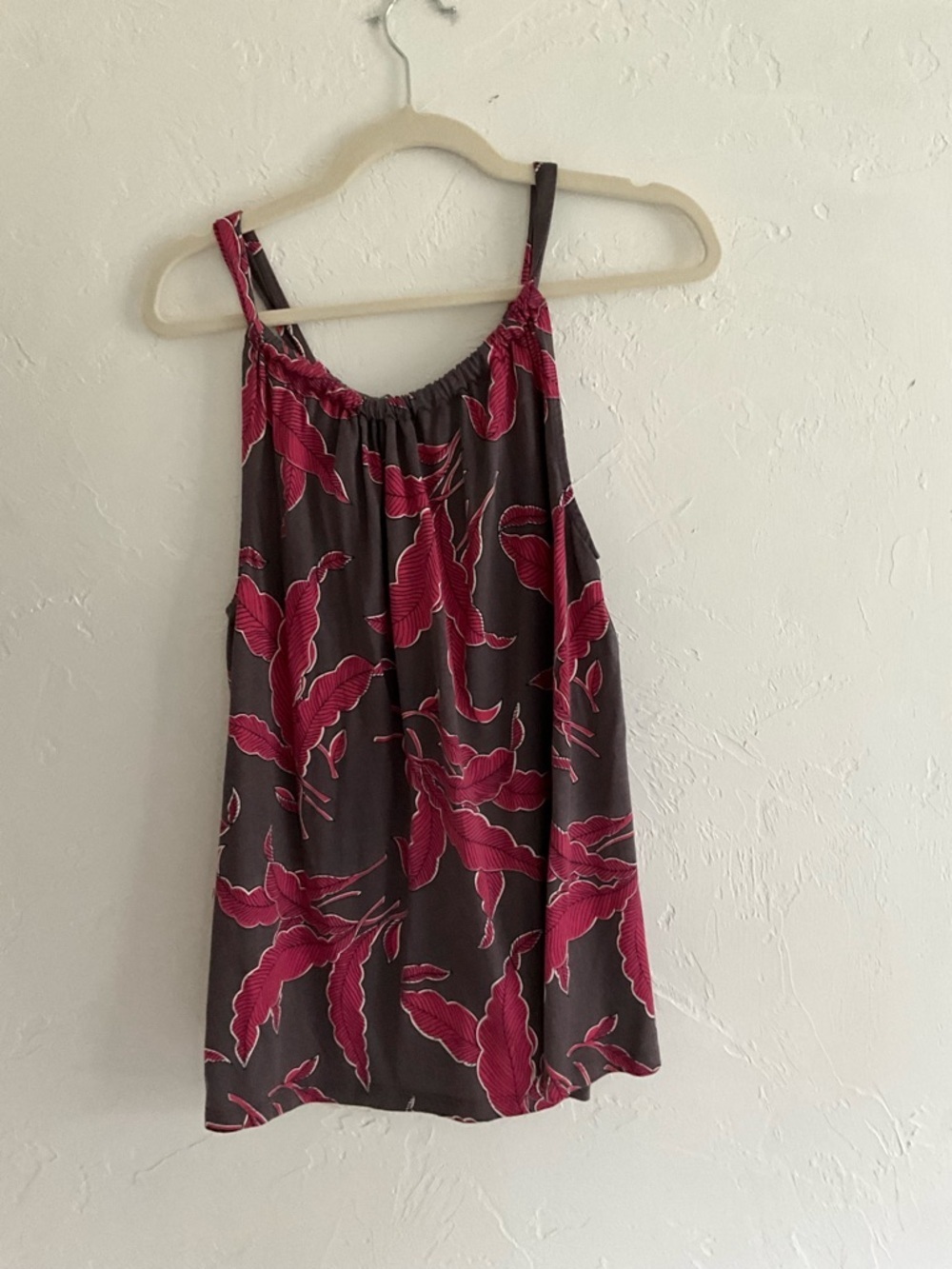 Boden Halter Top Leaf Print Gray Pink Size 14